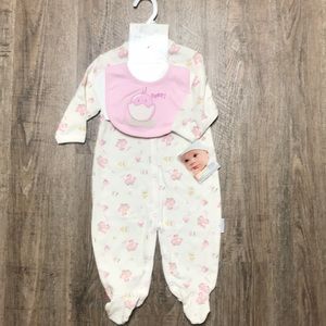 6-9 month sleeper and bib set